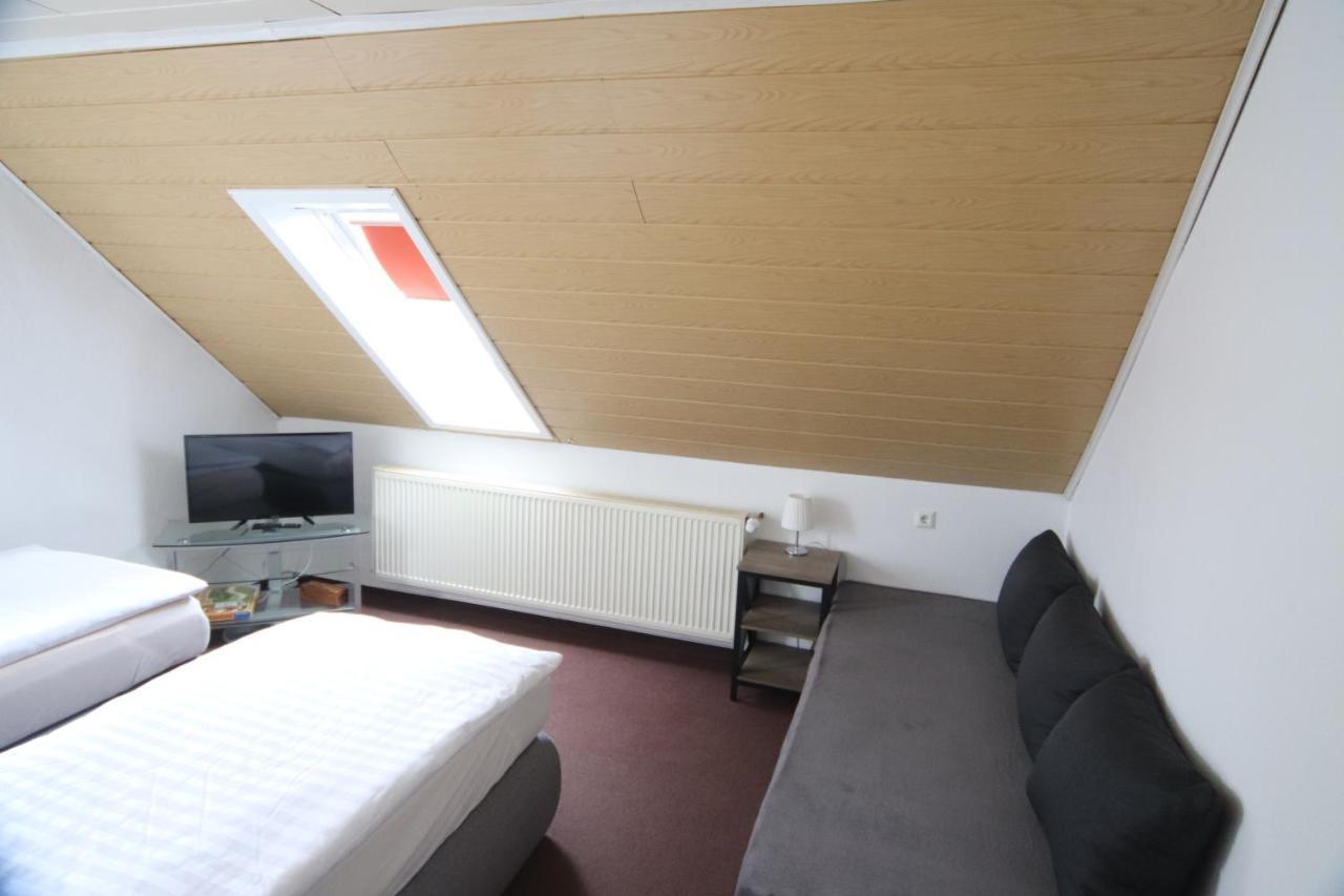 Ruhige Wohnung Mit Terrasse Nur 5 Minuten Zur Mueritz Marienfelde Extérieur photo