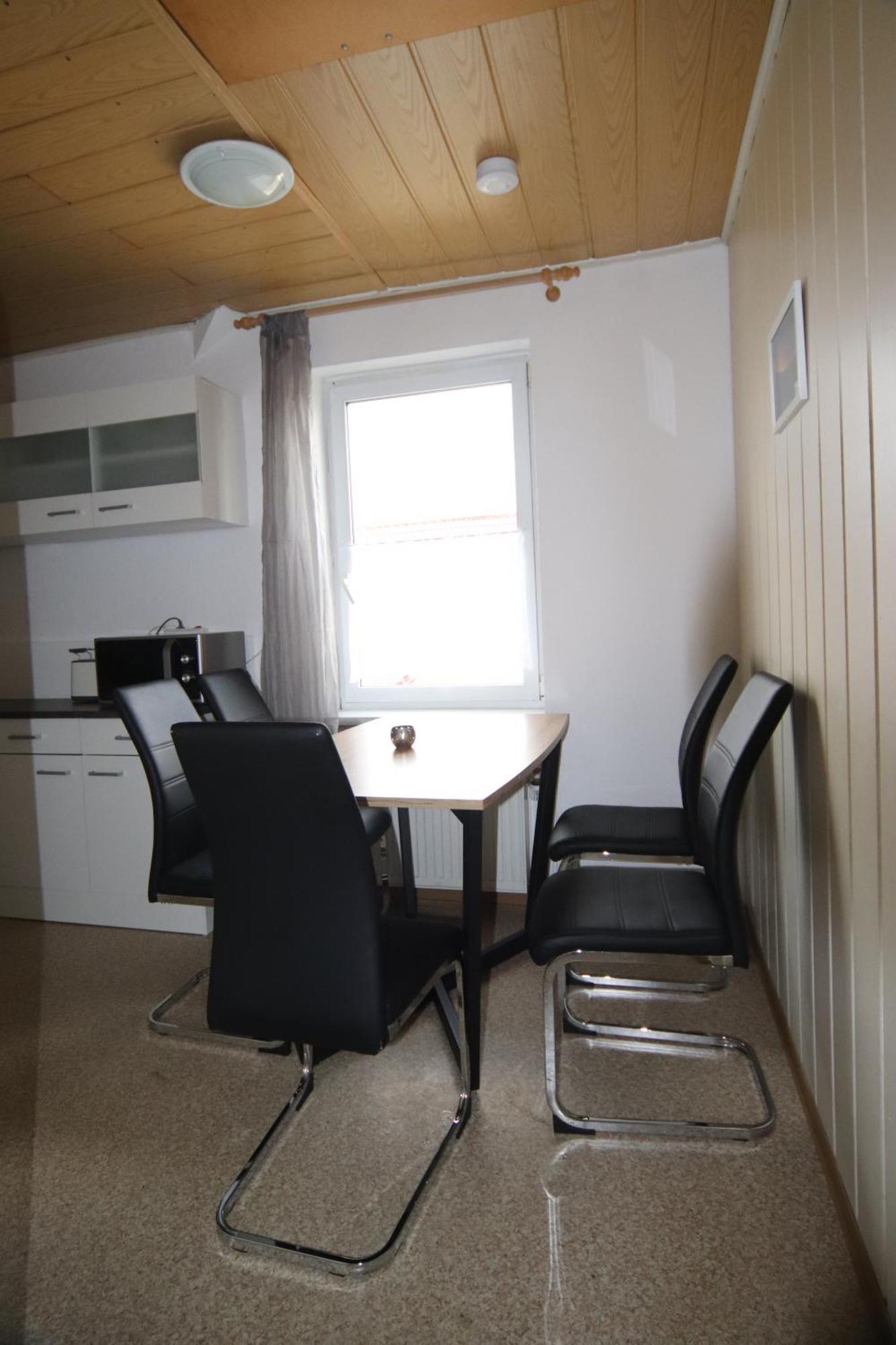 Ruhige Wohnung Mit Terrasse Nur 5 Minuten Zur Mueritz Marienfelde Extérieur photo